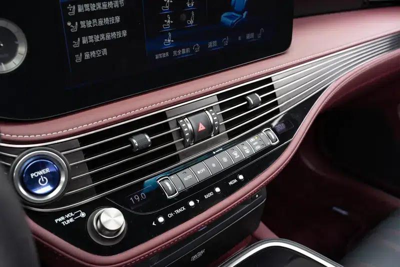 Lexus LS 500h Executive Edition 2021 — миниатюра 12