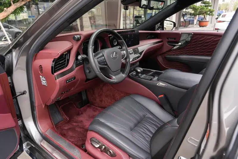 Lexus LS 500h Executive Edition 2021 — миниатюра 20