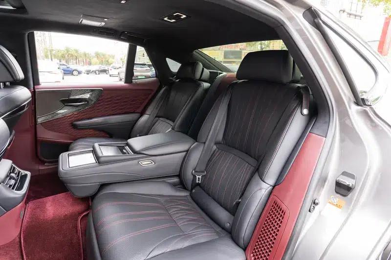 Lexus LS 500h Executive Edition 2021 — миниатюра 23