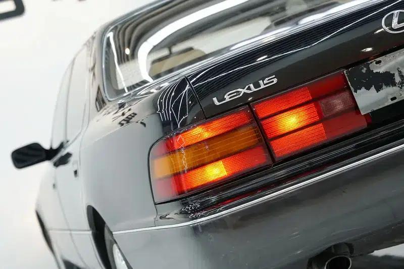 1994 Lexus LS 4.0L Automatic Rear-Wheel Drive 5-Seater (Parallel Import) — миниатюра 7