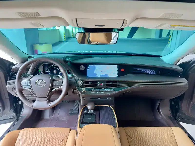 Lexus LS 2018 350 Premium Edition (China VI Emission Standard) — миниатюра 12
