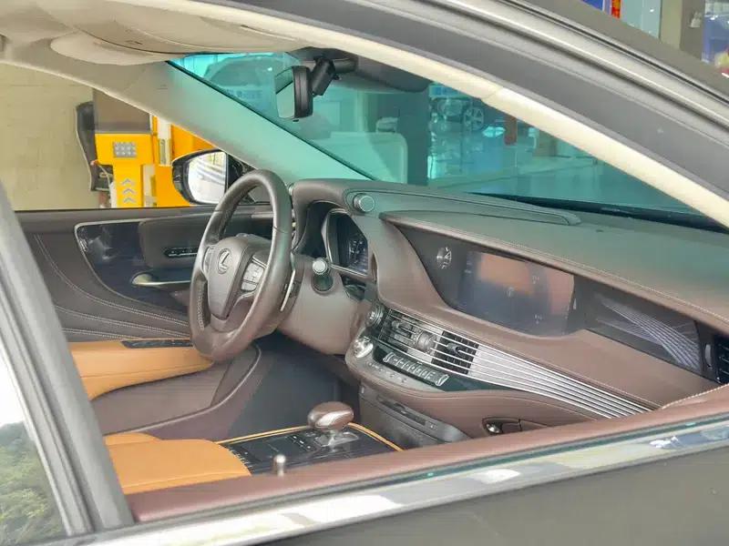 Lexus LS 2018 350 Premium Edition (China VI Emission Standard) — миниатюра 19