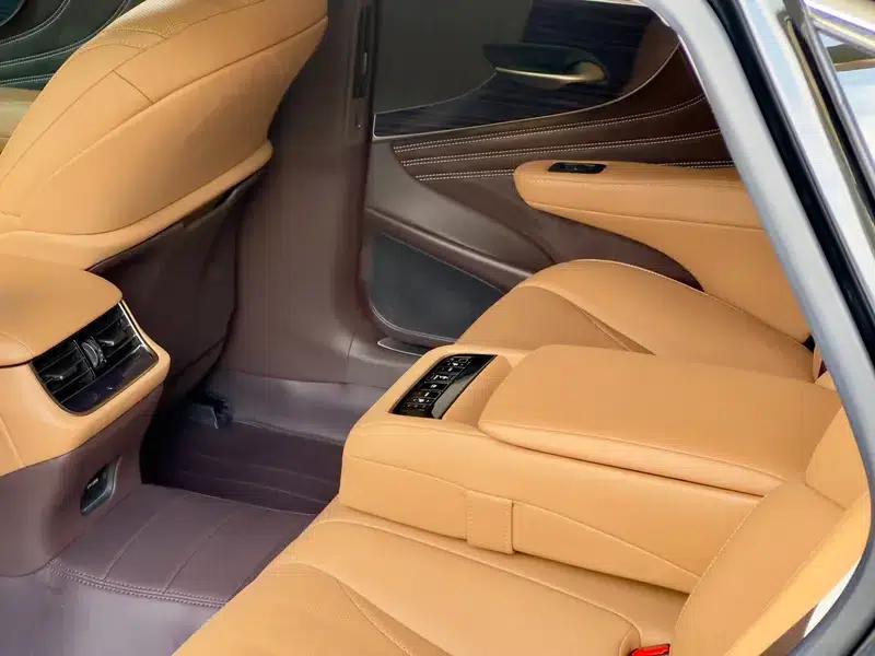 Lexus LS 2018 350 Premium Edition (China VI Emission Standard) — миниатюра 9