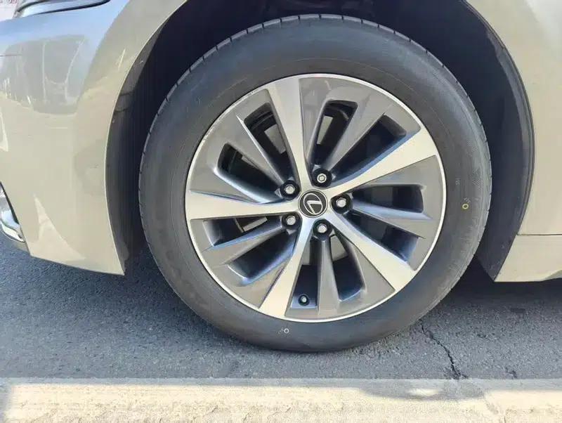 Lexus LS 2020 500h Premium Edition (China VI Emission Standard) — миниатюра 7