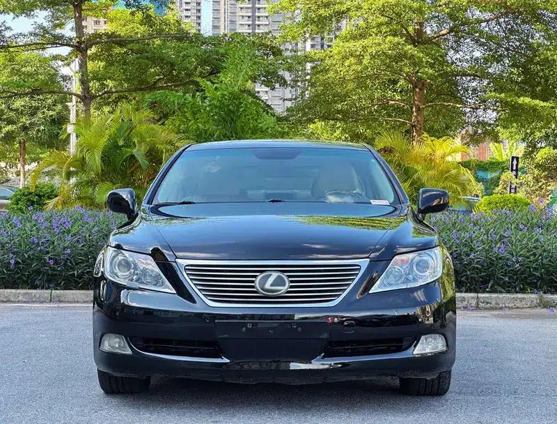 Lexus LS 2010 460L Premium Edition — миниатюра 2