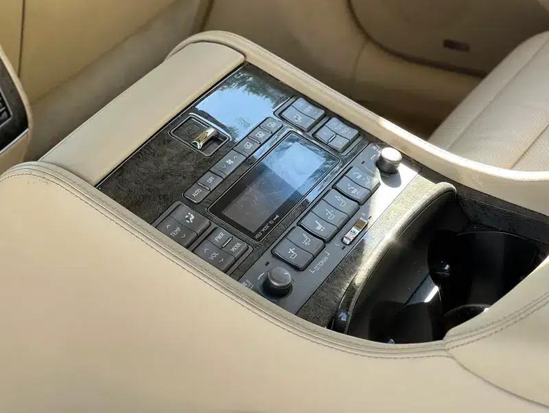 Lexus LS 2006 460L — миниатюра 23