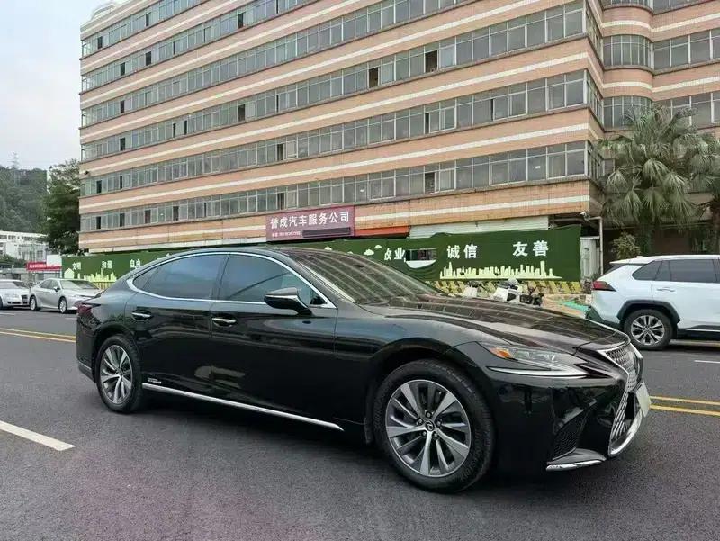 Lexus LS 2020 500h Premium Edition (China VI Emission Standard) — миниатюра 3