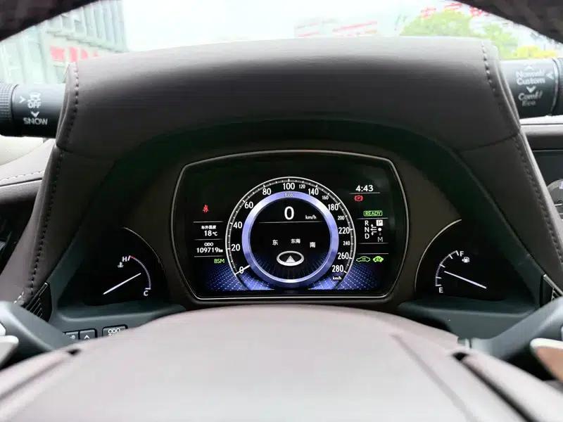 Lexus LS 2018 500h Premium Edition (China V Emission Standard) — миниатюра 14