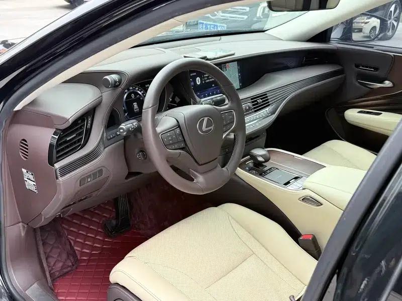 Lexus LS 2018 500h Premium Edition (China V Emission Standard) — миниатюра 21
