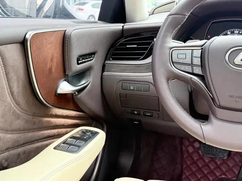 Lexus LS 2018 500h Premium Edition (China V Emission Standard) — миниатюра 8
