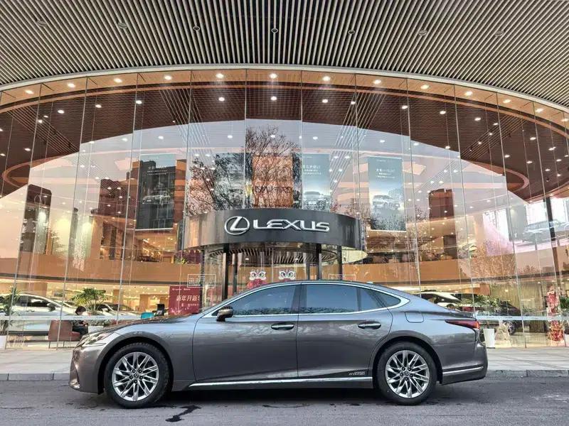 Lexus LS 2020 500h Luxury Edition (China VI Emission Standard) — миниатюра 10