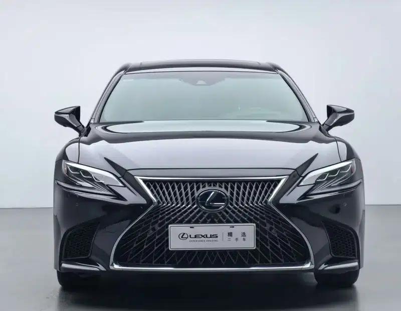 Lexus LS 2018 500h Executive Edition (China V emission standard) — миниатюра 2