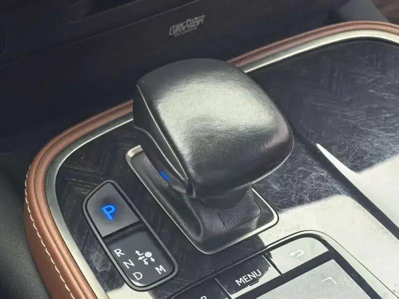Lexus LS 2018 500h Executive Edition (China V emission standard) — миниатюра 15