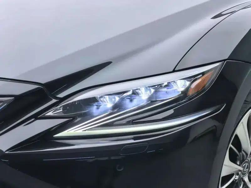 Lexus LS 2018 500h Executive Edition (China V emission standard) — миниатюра 4
