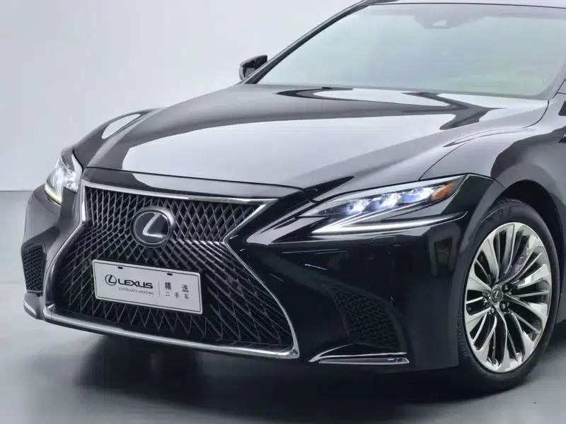 Lexus LS 2018 500h Executive Edition (China V emission standard) — миниатюра 10