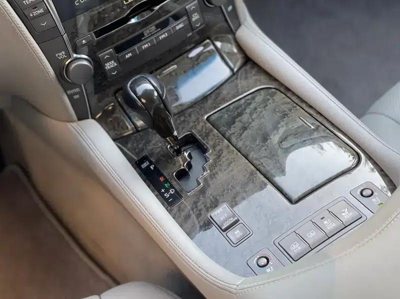 Lexus LS 2006 460L Premium Edition — миниатюра 26