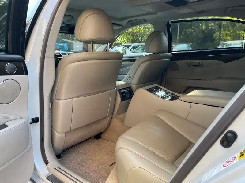 Lexus LS 2006 460L Premium Edition — миниатюра 29