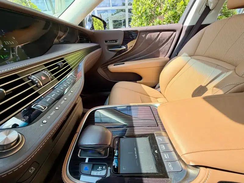 Lexus LS 2020 500h Premium Edition (China VI Emission Standard) — миниатюра 9