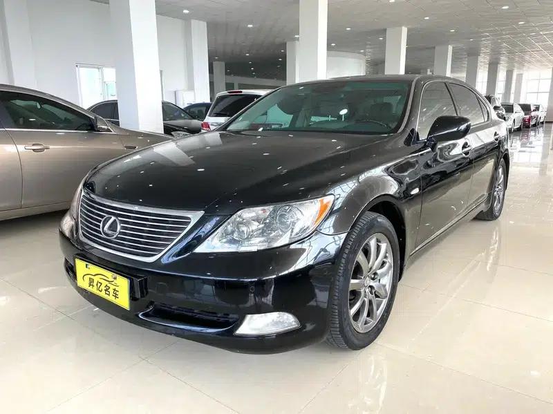 Lexus LS 2007 4.6L Automatic Luxury Extended Wheelbase — миниатюра 1