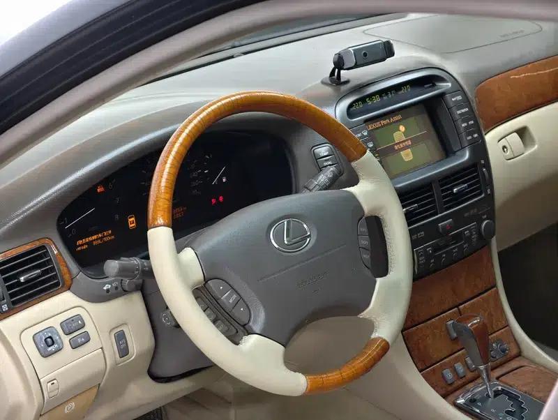 Lexus LS 2005 430 — миниатюра 21