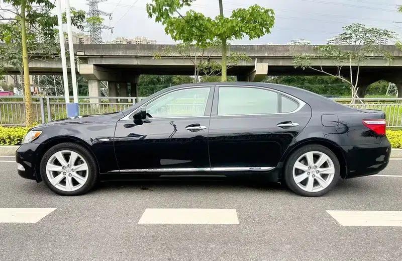 Lexus LS 2007 600hL Premium Edition — миниатюра 2