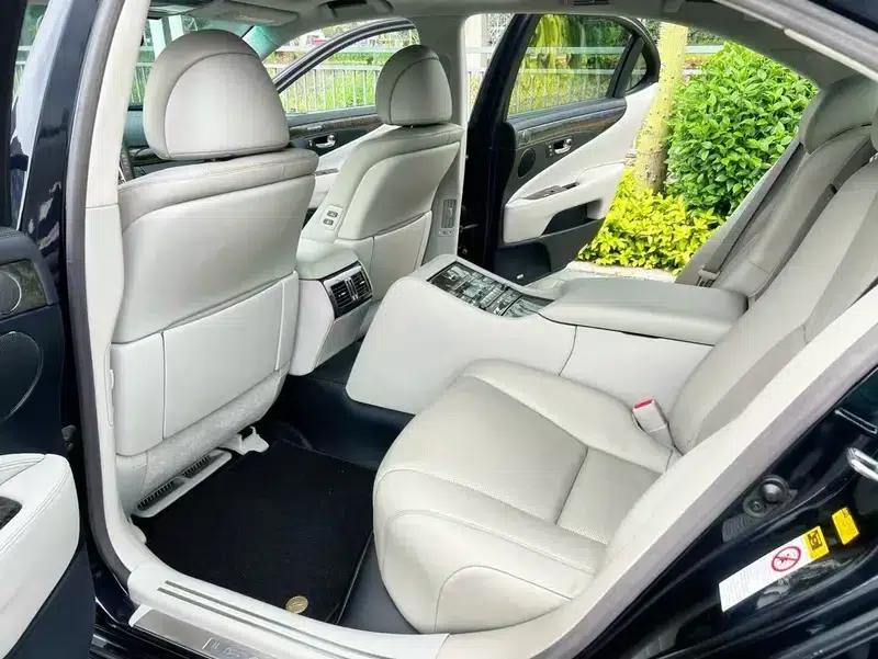 Lexus LS 2007 600hL Premium Edition — миниатюра 9