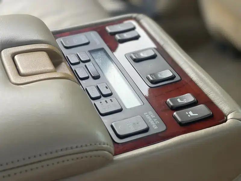Lexus LS 2003 4.3 Automatic — миниатюра 23