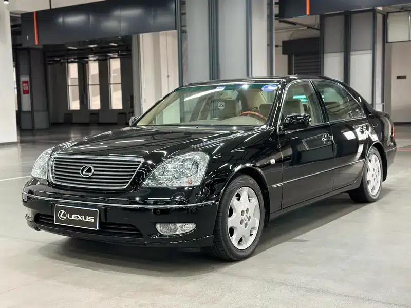 2002 Lexus LS 4.3L (Parallel Import) — миниатюра 1