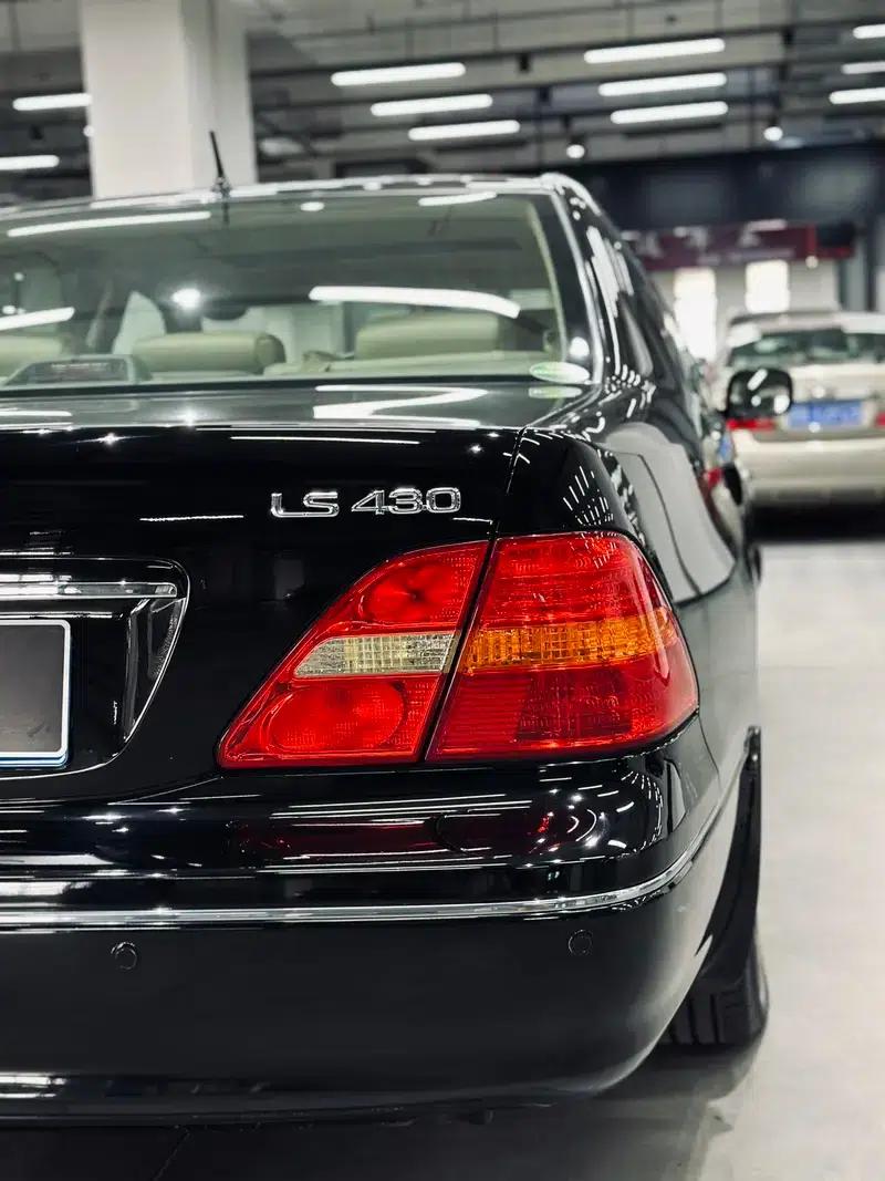 2002 Lexus LS 4.3L (Parallel Import) — миниатюра 7