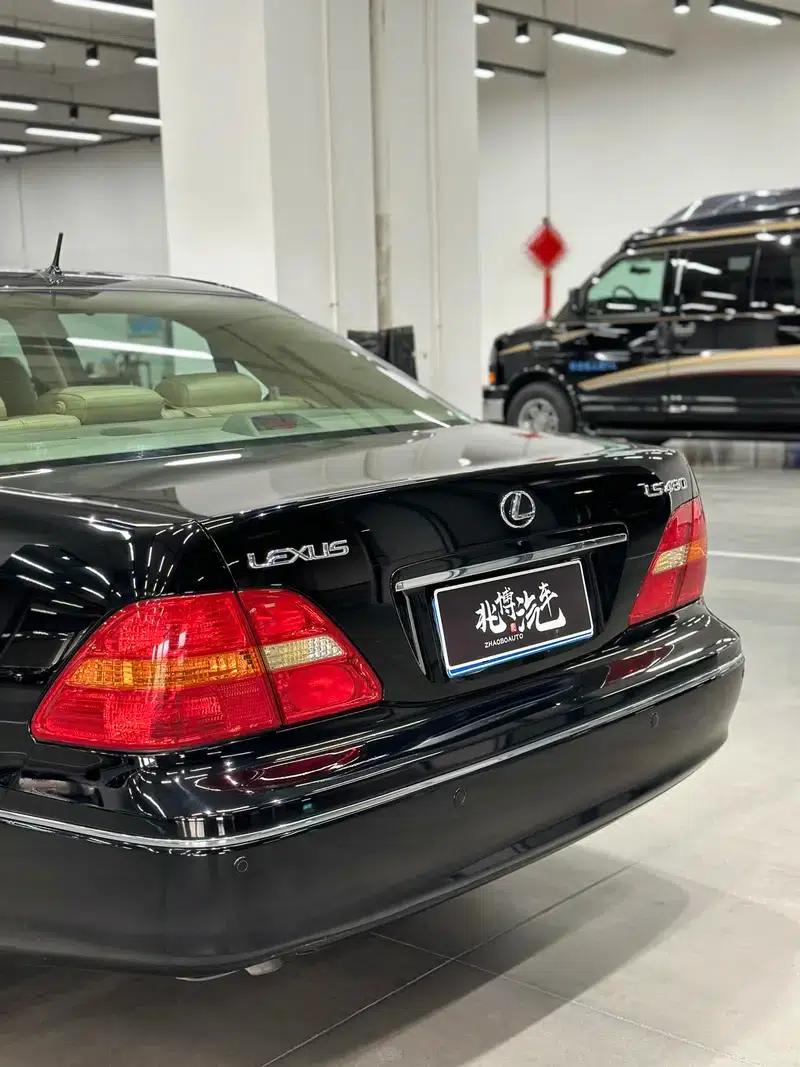 2002 Lexus LS 4.3L (Parallel Import) — миниатюра 10