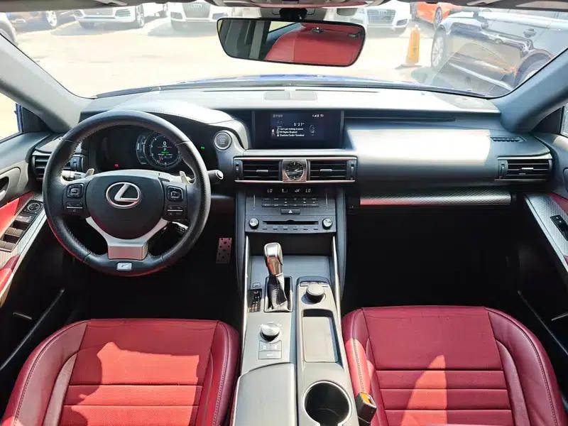 Lexus IS 2017 300 F SPORT Edition — миниатюра 5