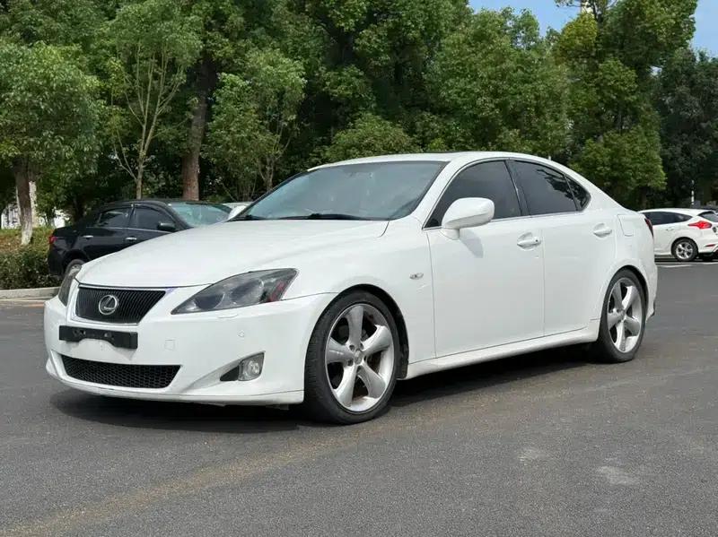 Lexus IS 2008 300 Luxury Edition — миниатюра 1