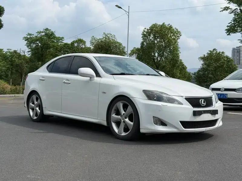 Lexus IS 2008 300 Luxury Edition — миниатюра 3