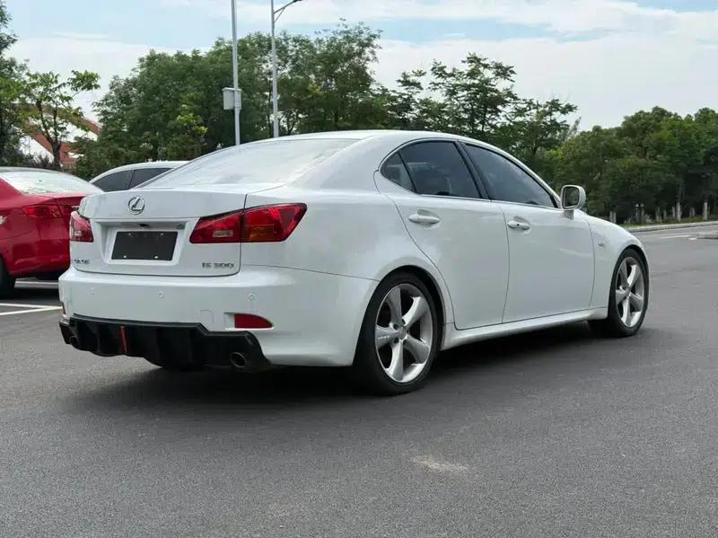 Lexus IS 2008 300 Luxury Edition — миниатюра 6