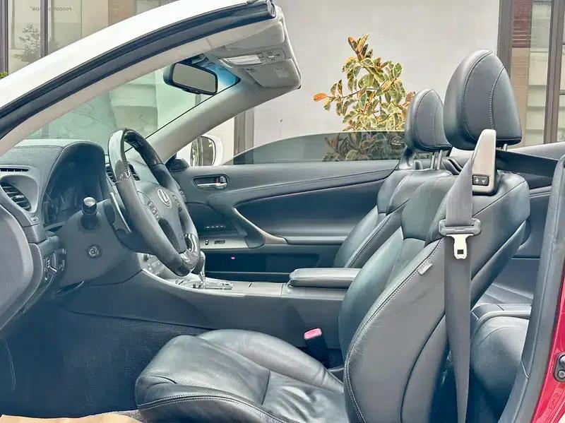 Lexus IS 2009 300C — миниатюра 19