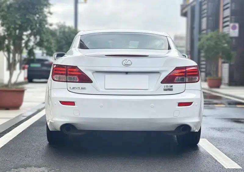 Lexus IS 2009 300C — миниатюра 5