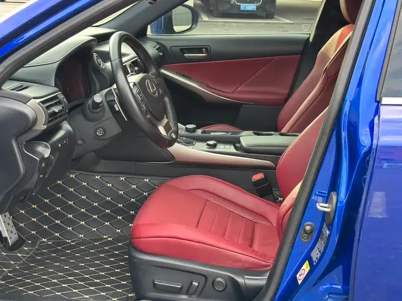 Lexus IS 2017 300 F SPORT Edition — миниатюра 8
