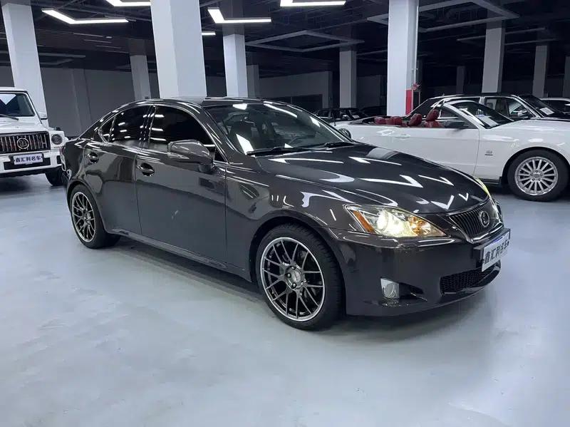 Lexus IS 2009 300 Dynamic Edition — миниатюра 3