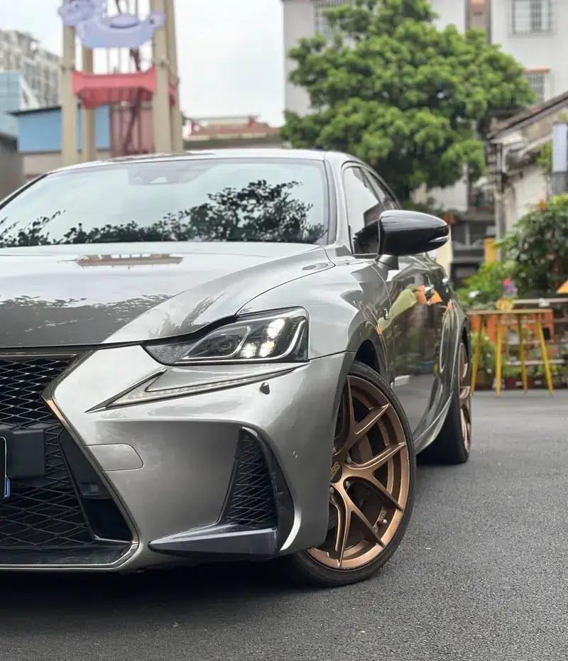 Lexus IS 2017 300 F SPORT Edition — миниатюра 12
