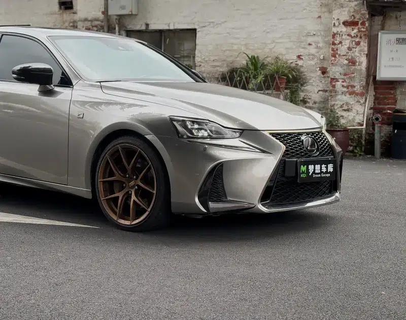 Lexus IS 2017 300 F SPORT Edition — миниатюра 8
