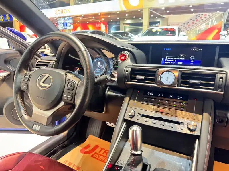 Lexus IS 2017 300 F SPORT Edition — миниатюра 17