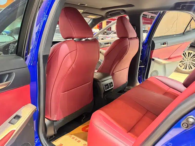 Lexus IS 2017 300 F SPORT Edition — миниатюра 24