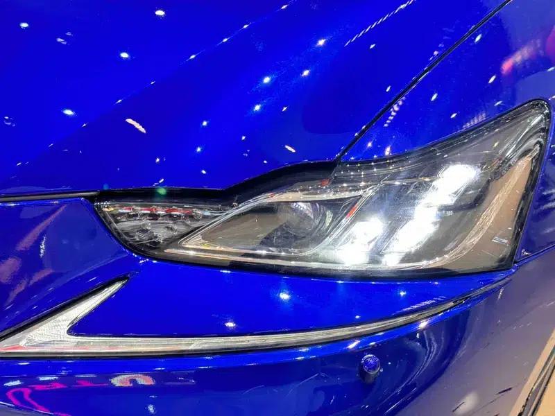 Lexus IS 2017 300 F SPORT Edition — миниатюра 8
