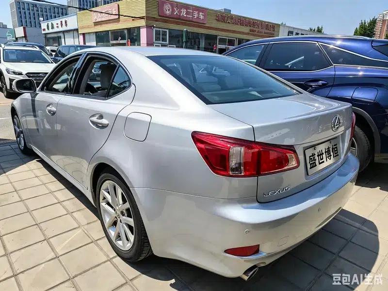 Lexus IS 2011 250 Sport Edition — миниатюра 4