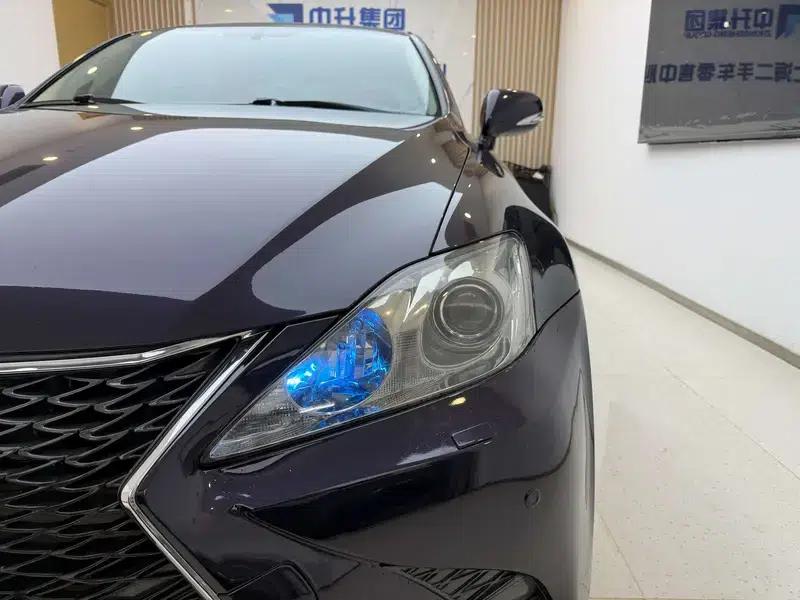 Lexus IS 2011 250 Sport Edition — миниатюра 7