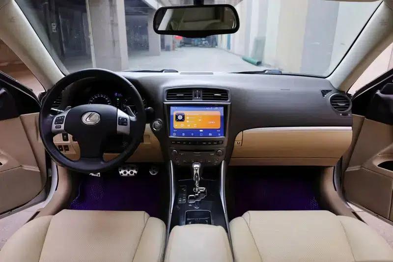 Lexus IS 2011 250 Sport Edition — миниатюра 5