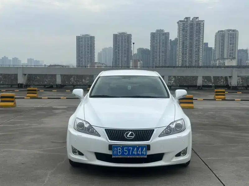 Lexus IS 2009 300 — миниатюра 2