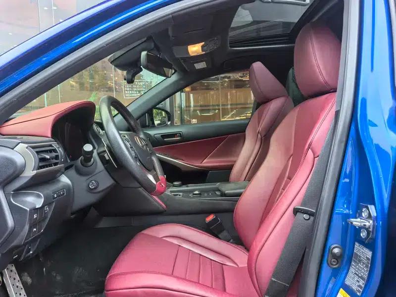 Lexus IS 2017 300 F SPORT Edition — миниатюра 16