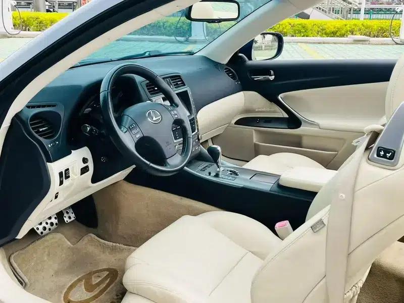 Lexus IS 2009 300C — миниатюра 9