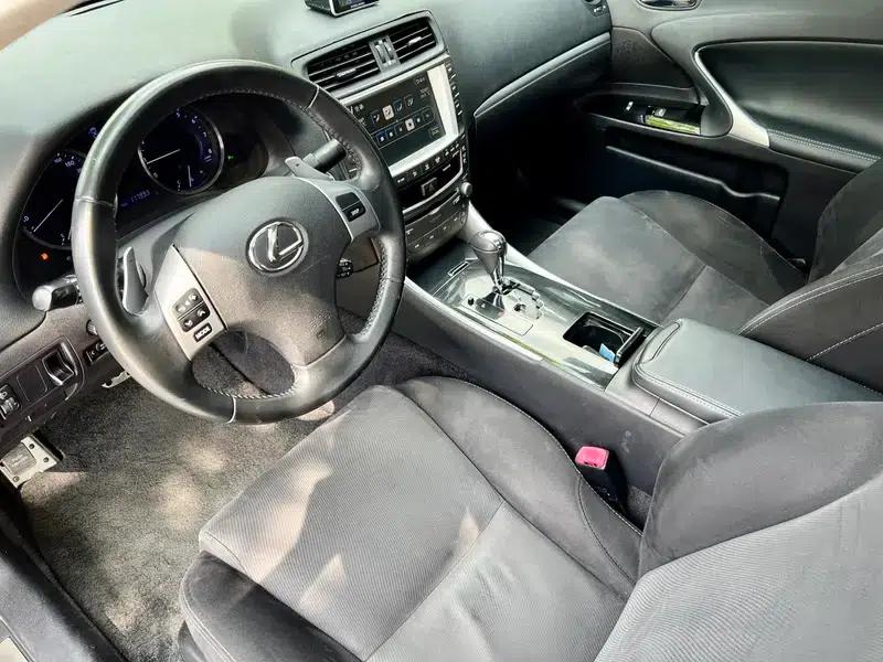 Lexus IS 2011 250 Sport Edition — миниатюра 8